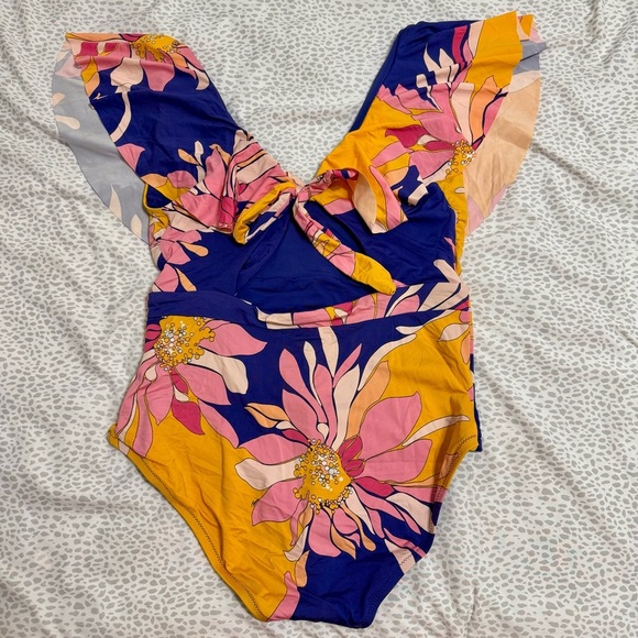 Trina Turk Breeze Ruffle Plunge Floral Tie Back One Piece Swimsuit Size 12 - Picture 5 of 8